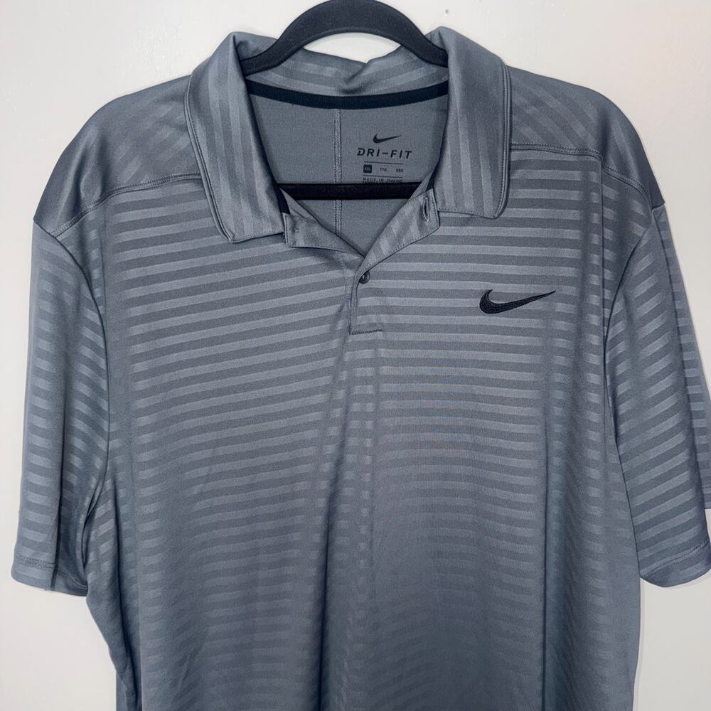 Nike Dri Fit Mens Size XXL Gray Stripe Short Sleeve Golf Active Casual Polo